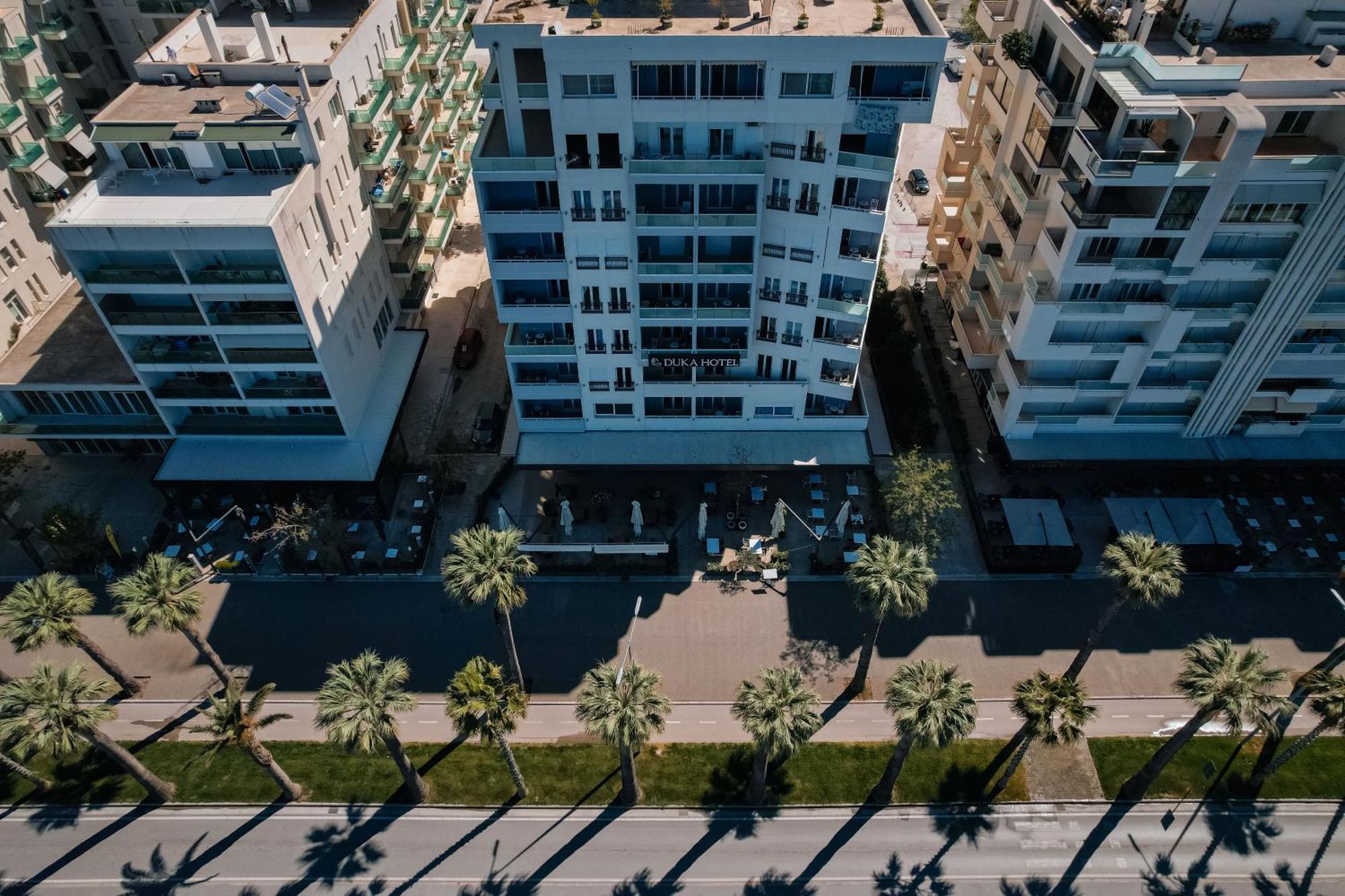 Duka Hotel Vlorë Exteriör bild